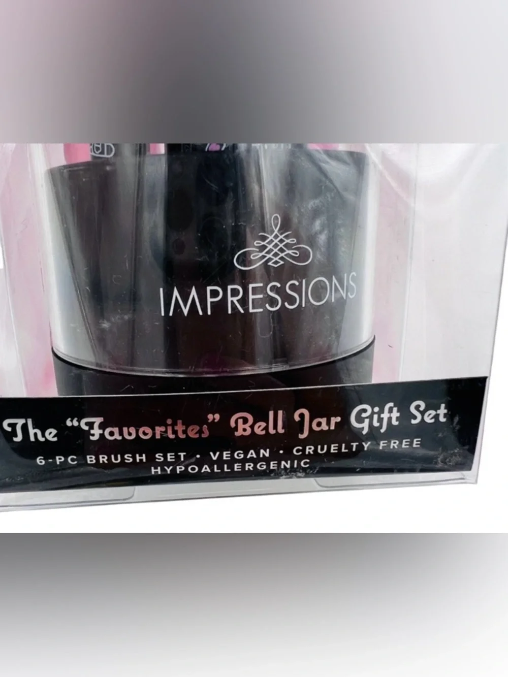Impressions Hello Kitty Pink Kabuki Brush Gift Set